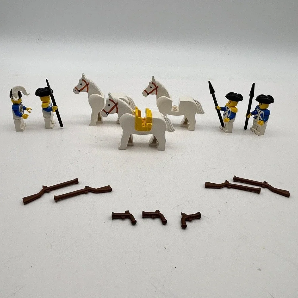 LEGO Pirates Imperial Soldiers Minifigure Horse Lot x5 Vintage Muskets Spears